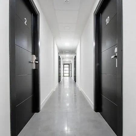 Royal Tennis Club Hotel *