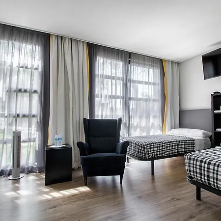 Royal Tennis Club Hotel