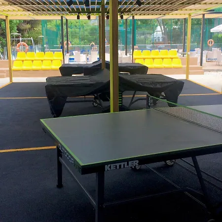 Royal Tennis Club מלון מארבלה